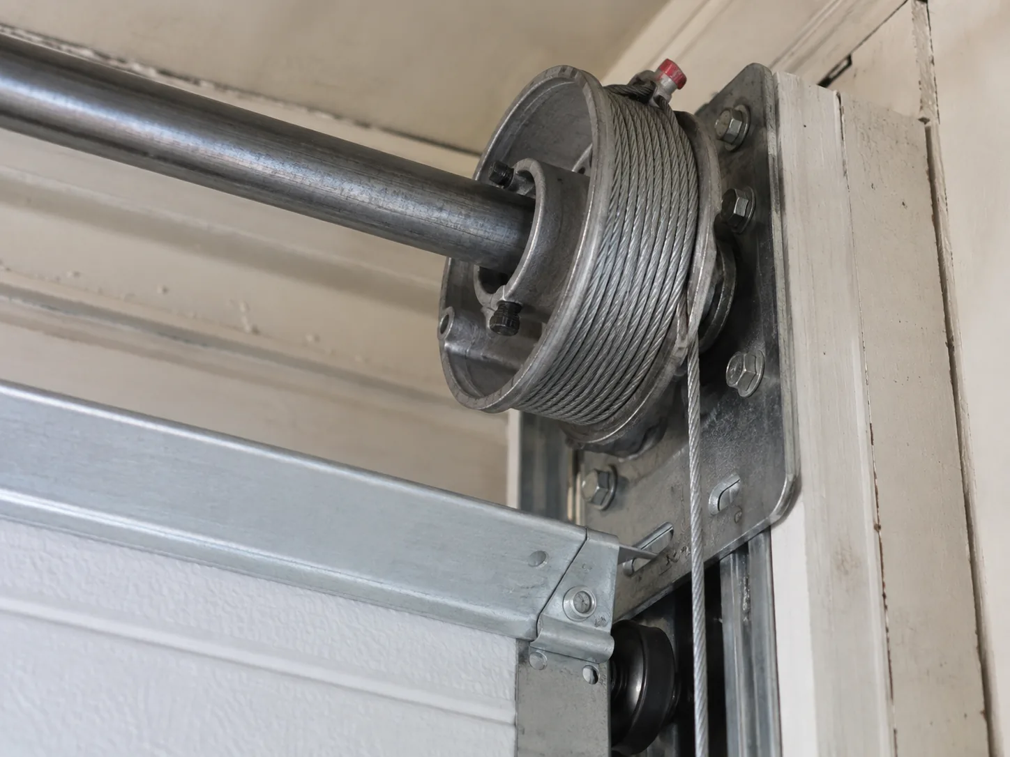 Garage Door Cable Repair for Libertyville Homes in Gurnee